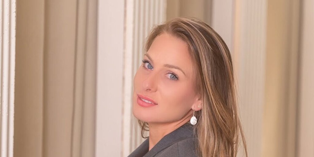 Changement majeur de Camille Santoro (Familles nombreuses) : Une décision attendue qui pourrait surprendre ses abonnés Changement majeur de Camille Santoro (Familles nombreuses) : Une décision attendue qui pourrait surprendre ses abonnés