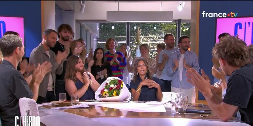 Aurélie Casse dit au revoir à C l’Hebdo et introduit son remplaçant pour la nouvelle version