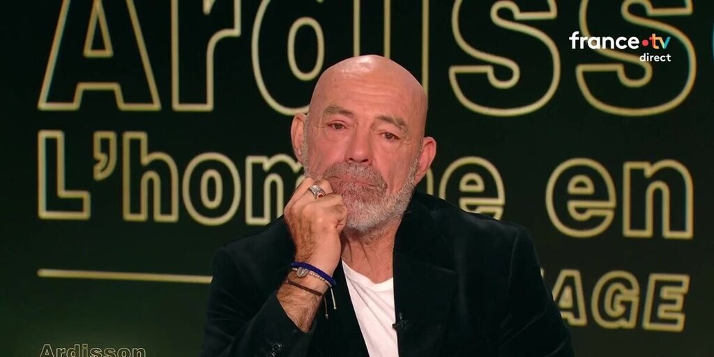 Bouleversant témoignage de Catherine Barma : Philippe Corti fond en larmes (VIDEO) Bouleversant témoignage de Catherine Barma : Philippe Corti fond en larmes (VIDEO)