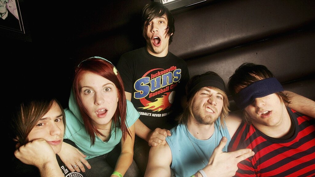 Vingt ans après sa sortie, ‘All We Know Is Falling’ de Paramore reste un album marquant