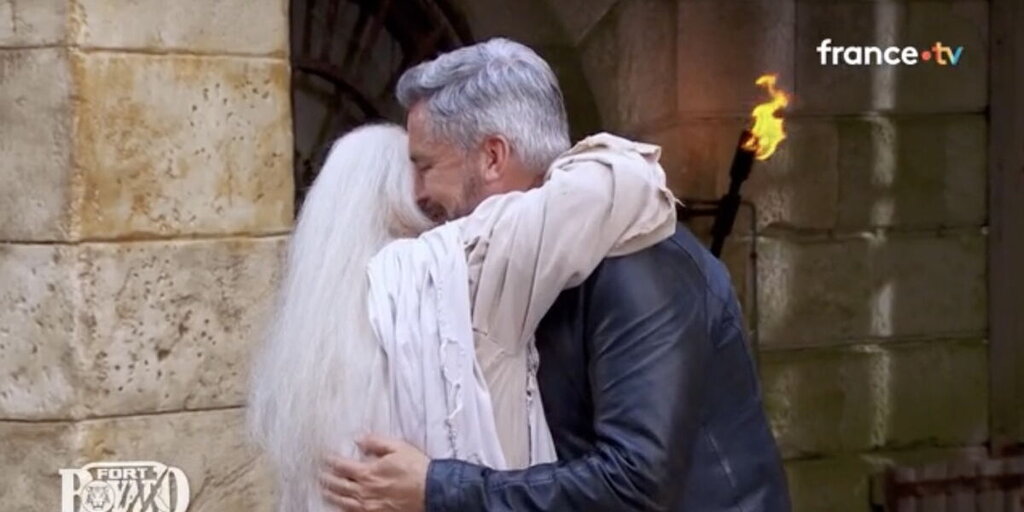 Olivier Minne fait ses adieux émouvants au Père Fouras à Fort Boyard Olivier Minne fait ses adieux émouvants au Père Fouras à Fort Boyard