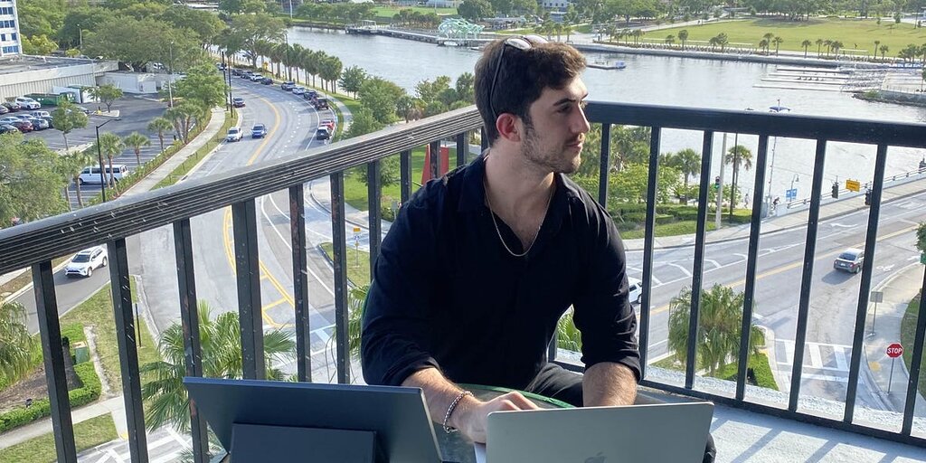 Un trader à temps plein livre trois conseils pour débuter dans l’investissement Un trader à temps plein livre trois conseils pour débuter dans l’investissement