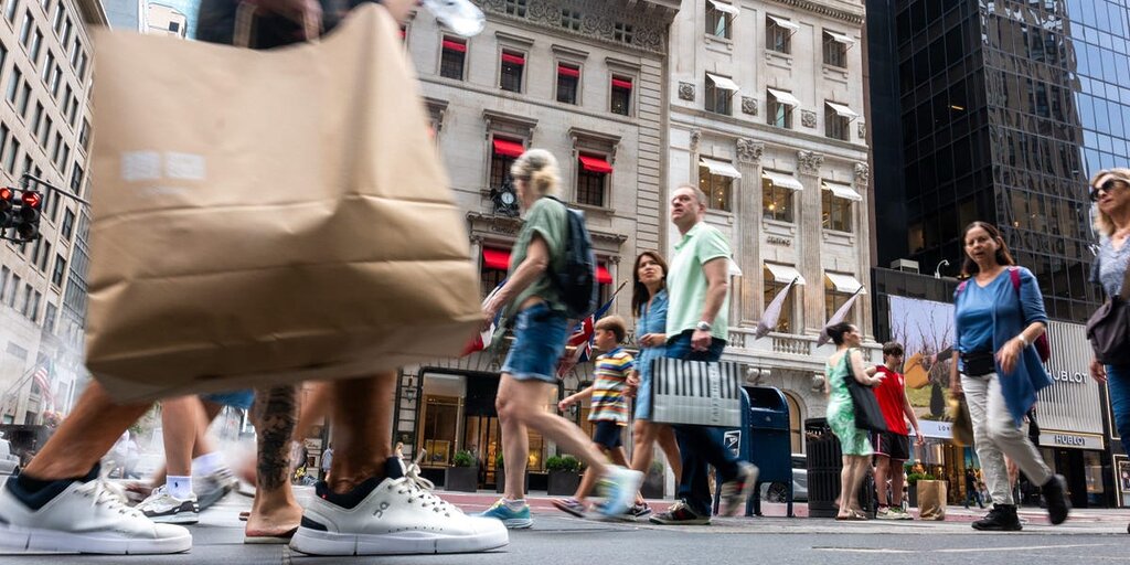 Une division des dépenses émerge parmi les Américains, visible chez McDonald’s et Uber Une division des dépenses émerge parmi les Américains, visible chez McDonald’s et Uber