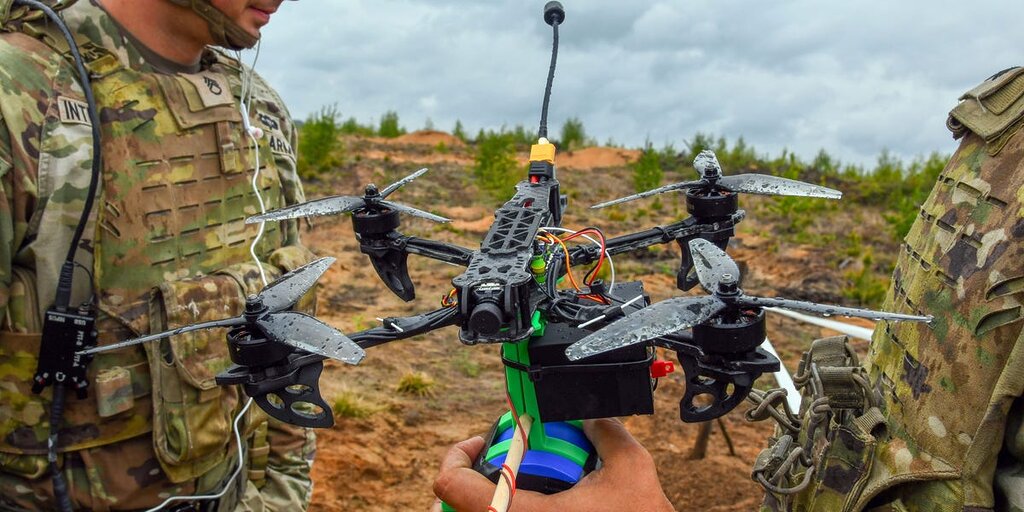 Comment les parachutistes s’adaptent-ils à l’essor des drones dans l’armée américaine