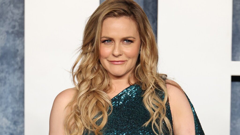 Alicia Silverstone déclare que la suite de ‘Clueless’ respectera l’œuvre originale