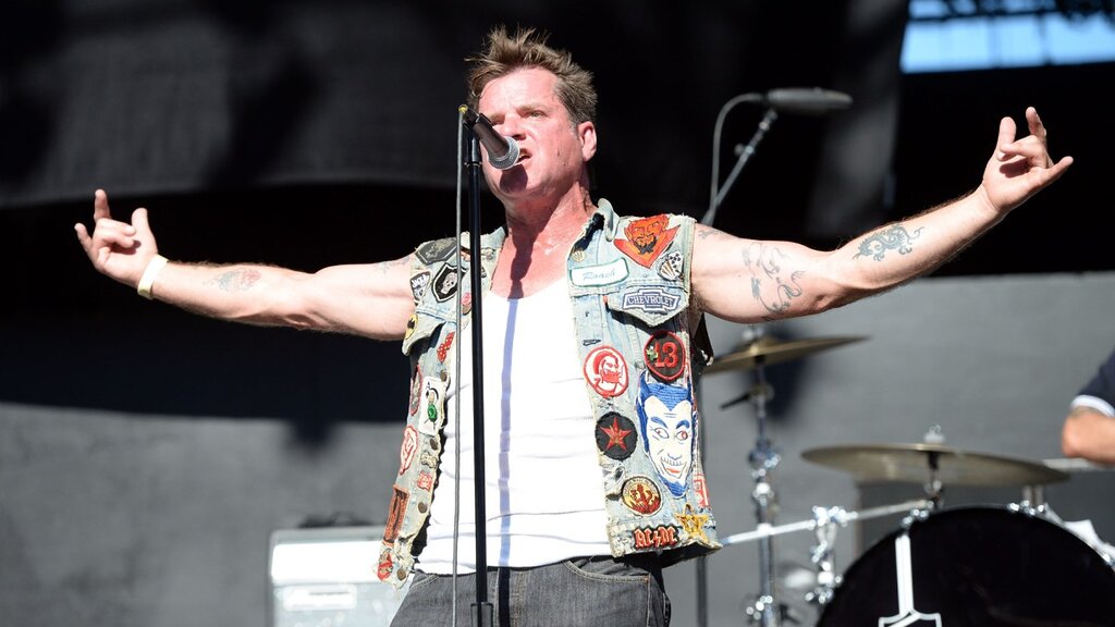 David Roach, célèbre chanteur de Junkyard, est décédé à l’âge de 59 ans David Roach, célèbre chanteur de Junkyard, est décédé à l’âge de 59 ans