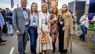 Amalia, Alexia et Ariane, princesses au style éclatant lors du Grand Prix de Formule 1
