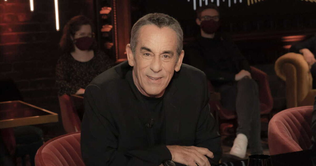 Michel Boujenah déstabilise tout le monde : le détail marquant de son passage sur le plateau de Thierry Ardisson Michel Boujenah déstabilise tout le monde : le détail marquant de son passage sur le plateau de Thierry Ardisson