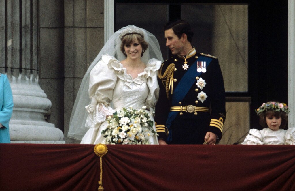 Avec Charles, nous évoquions régulièrement Camilla lors de nos conversations Avec Charles, nous évoquions régulièrement Camilla lors de nos conversations