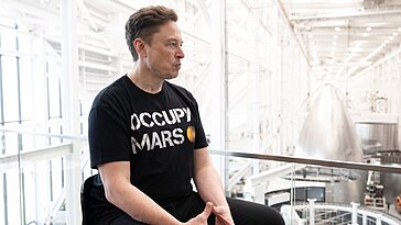 Elon Musk pourrait obtenir un salaire d’un trillion de dollars, mais doit d’abord trouver son successeur