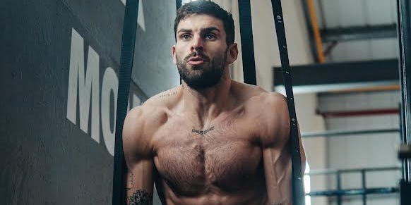 Il y a 11 ans, Adam Collard de « Love Island » a perdu du poids et gagné en muscle avec trois méthodes clés Il y a 11 ans, Adam Collard de « Love Island » a perdu du poids et gagné en muscle avec trois méthodes clés