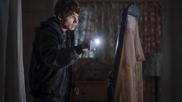 Nicholas Denton rejoint l’ordre secret de Talamasca d’Anne Rice : Regardez la vidéo