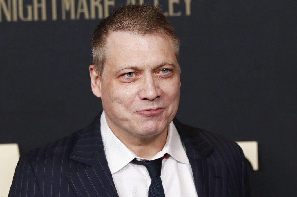Nés le 3 septembre : Holt McCallany et Eileen Gu