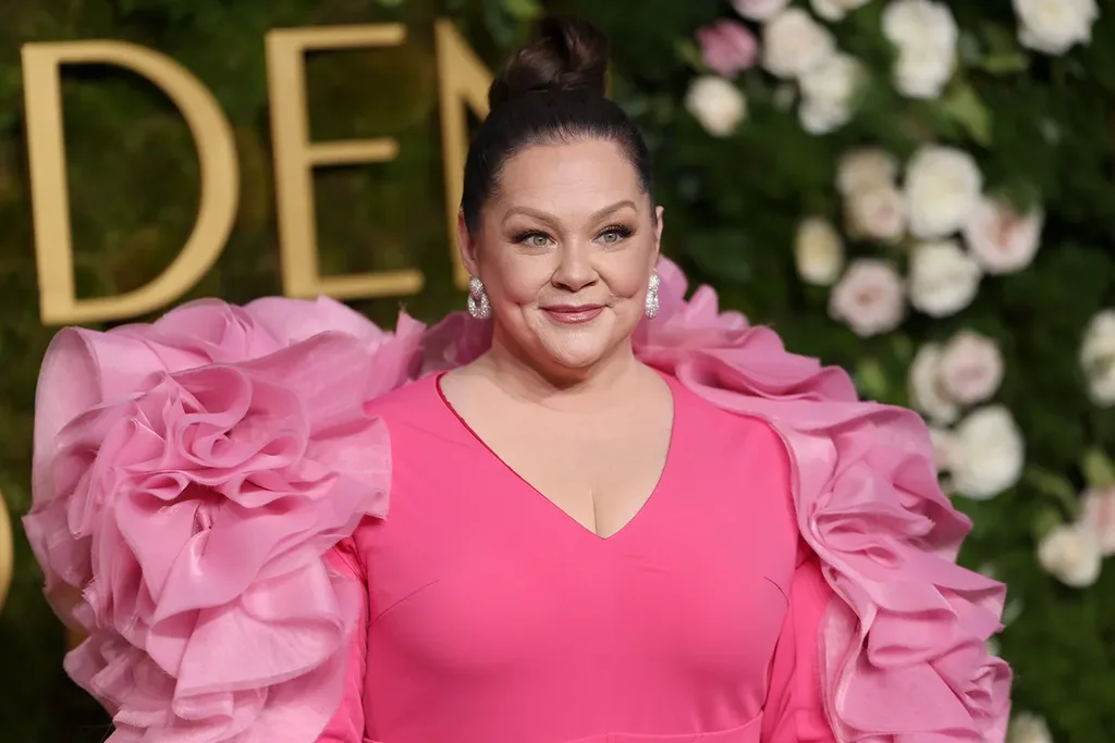 Une photo générée par IA relance une rumeur vieille de 7 ans sur Melissa McCarthy et Roseanne