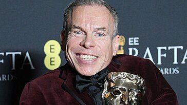 Warwick Davis revient dans la série « Harry Potter » : un retour très attendu dans le monde magique