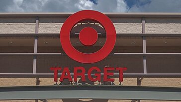Target prévoit de licencier 1 000 employés au siège et d’éliminer 800 postes vacants supplémentaires