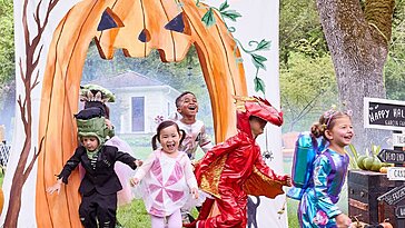 Profitez des réductions sur les costumes d’Halloween de Pottery Barn Kids, livrés à temps pour la fête