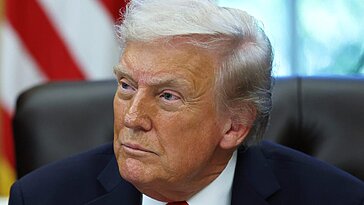 Trump dit qu’un « ami » a offert 130 millions pour soutenir l’armée durant la fermeture du gouvernement