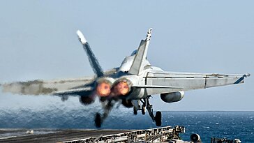 Un Super Hornet et un Sea Hawk de la Marine américaine se sont abîmés à 30 minutes d’écart en mer de Chine méridionale