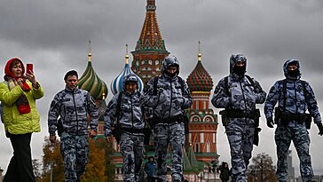 Le principal banquier russe avertit que Moscou mène une bataille économique erronée