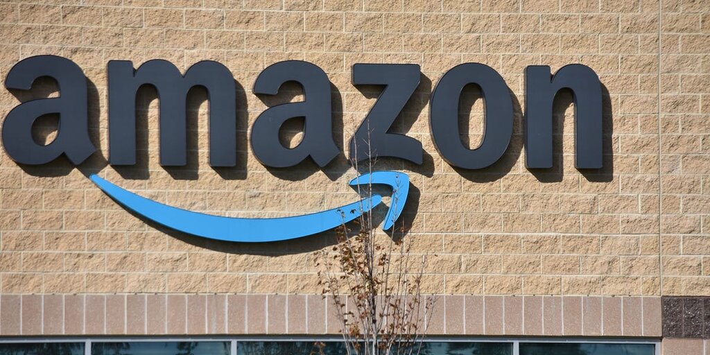 Suivez en direct l’équipe tech de BI discuter des licenciements chez Amazon et de leur impact carrière