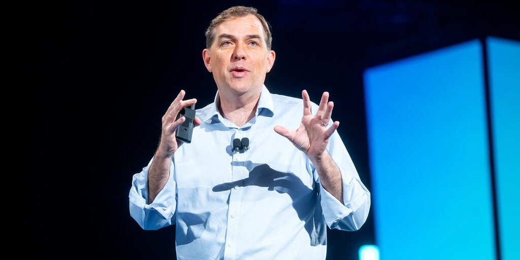 Le responsable du cloud d’Amazon est optimiste sur les investissements majeurs de l’entreprise en IA