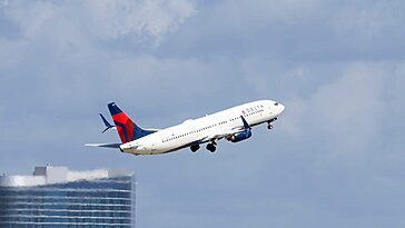 Delta exhorte le Congrès à mettre fin à la fermeture du gouvernement, des employés font des heures supplémentaires obligatoires