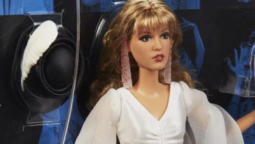 Stevie Nicks : Barbie présente sa seconde poupée inspirée de l’album « Bella Donna »