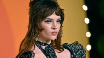 Le 18 octobre, anniversaires célèbres : Sophie Thatcher et Conor Sherry
