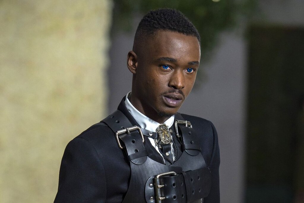 Le 24 octobre, Ashton Sanders et May Hong sont à l’honneur pour leur anniversaire