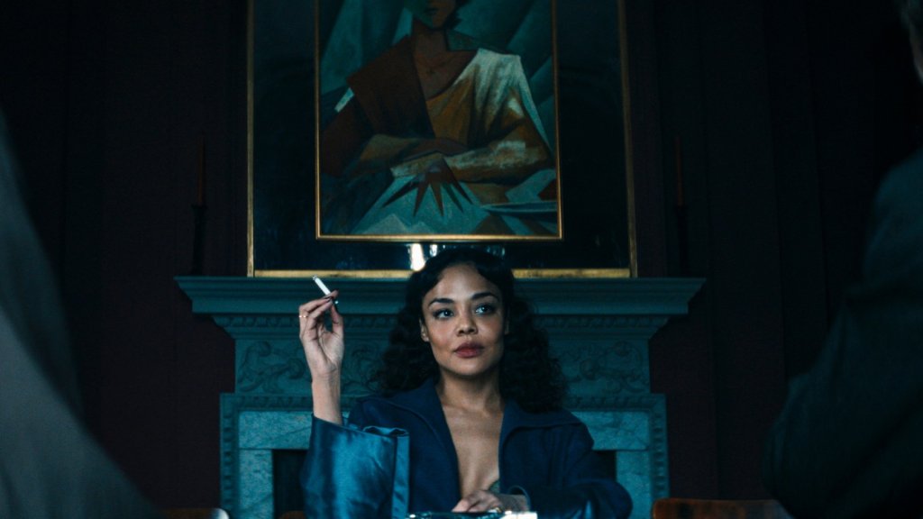 Tessa Thompson laisse sa marque dans un classique grâce à ses dents