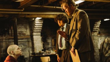 Critique de « Bugonia » : Emma Stone et Jesse Plemons peu exploités dans un film décevant