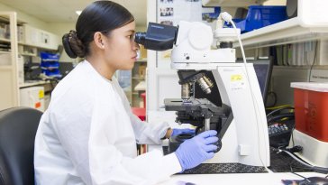 Un prix pour soutenir les jeunes chercheurs en dystonie : une initiative prometteuse
