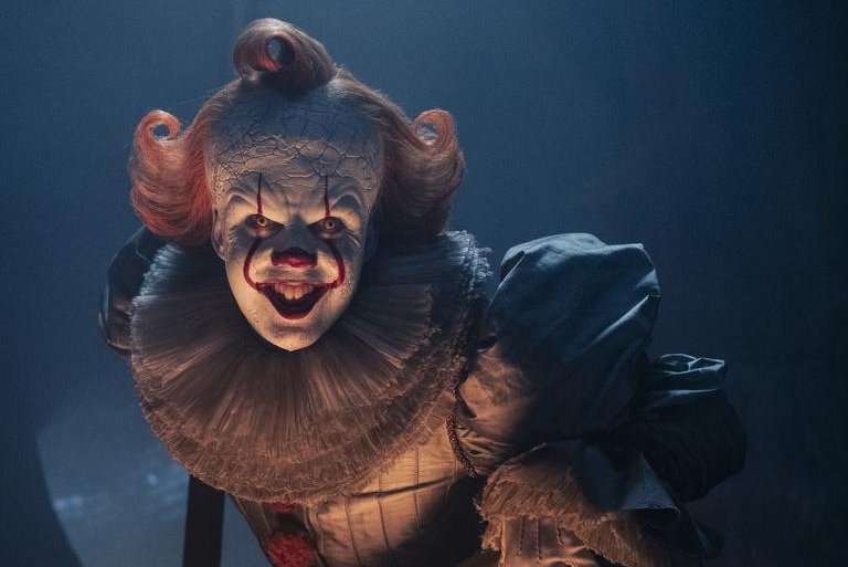 Pennywise comparé à un requin dans « Jaws » : les créateurs de « Welcome to Derry » analysent le monstre