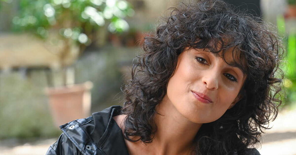 Barbara Pravi blonde avec Mosimann : les fans ne reconnaissent pas la chanteuse Barbara Pravi blonde avec Mosimann : les fans ne reconnaissent pas la chanteuse