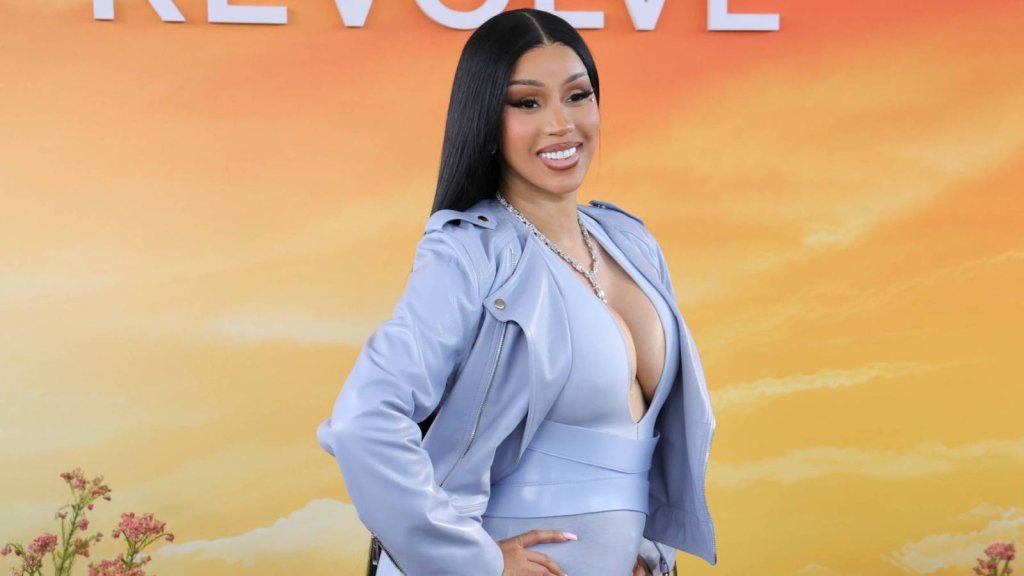 Cardi B préserve ses enfants en ligne malgré son différend avec Nicki Minaj
