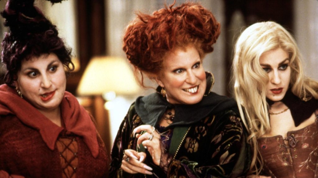 Bette Midler révèle avoir lu le scénario de Hocus Pocus 3