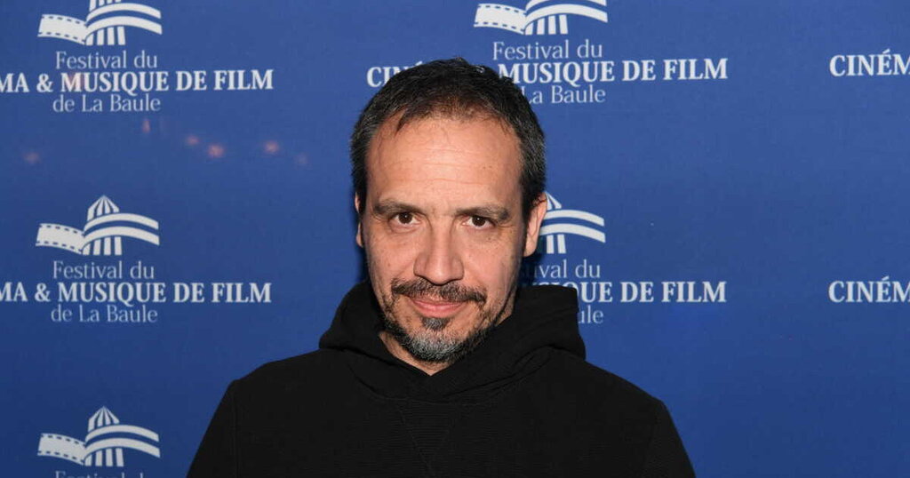 Un contretemps au tournage de Kaamelott : Alexandre Astier exprime sa tristesse Un contretemps au tournage de Kaamelott : Alexandre Astier exprime sa tristesse