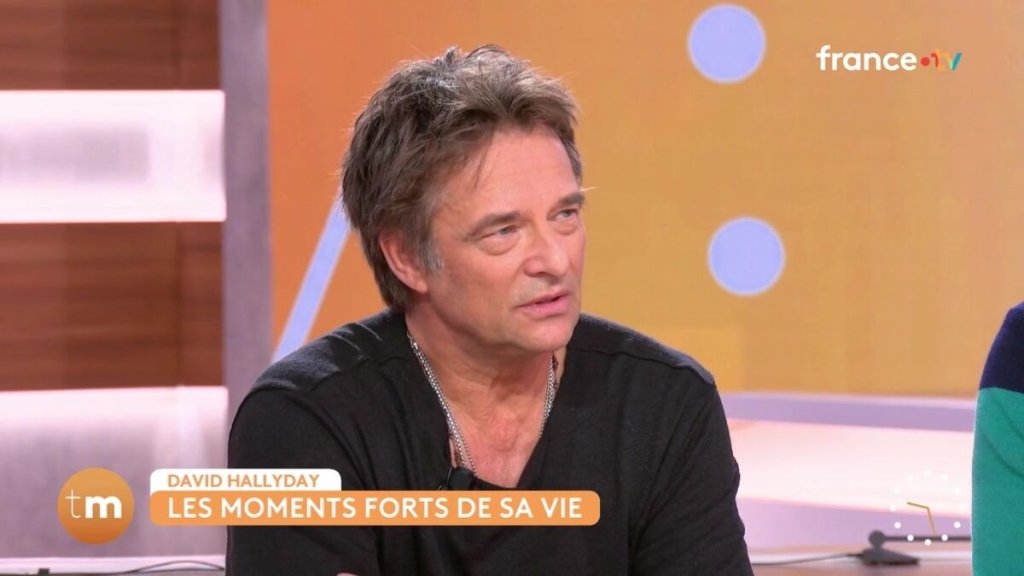 David Hallyday partage ses émotions sur le divorce de Johnny Hallyday et Sylvie Vartan David Hallyday partage ses émotions sur le divorce de Johnny Hallyday et Sylvie Vartan