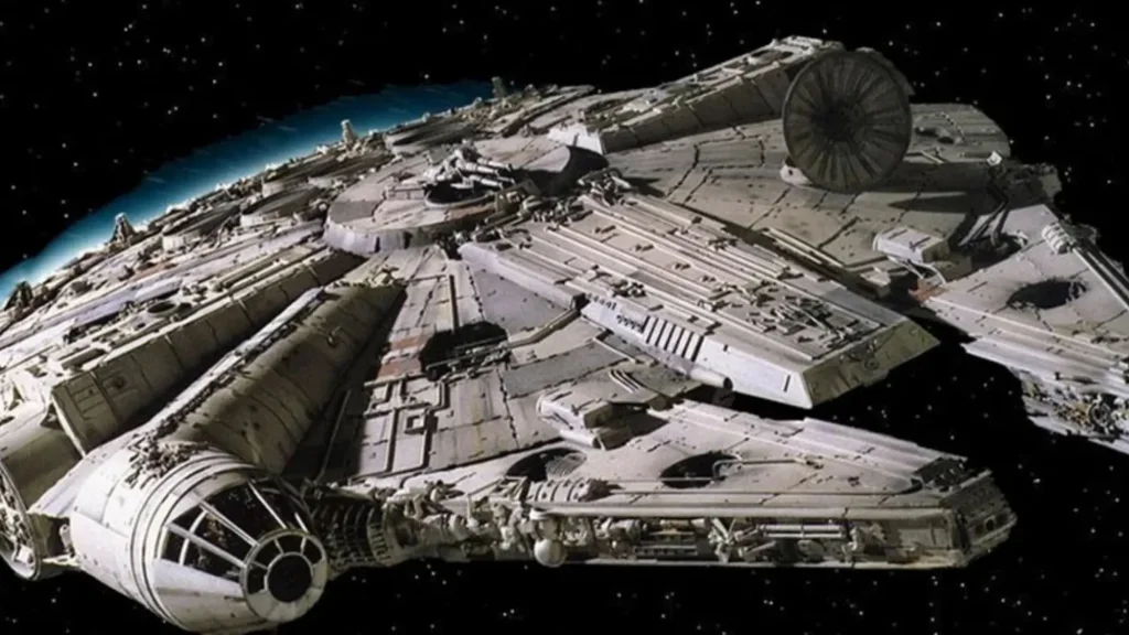Cinq vaisseaux emblématiques de Star Wars surpassant le Millennium Falcon Cinq vaisseaux emblématiques de Star Wars surpassant le Millennium Falcon