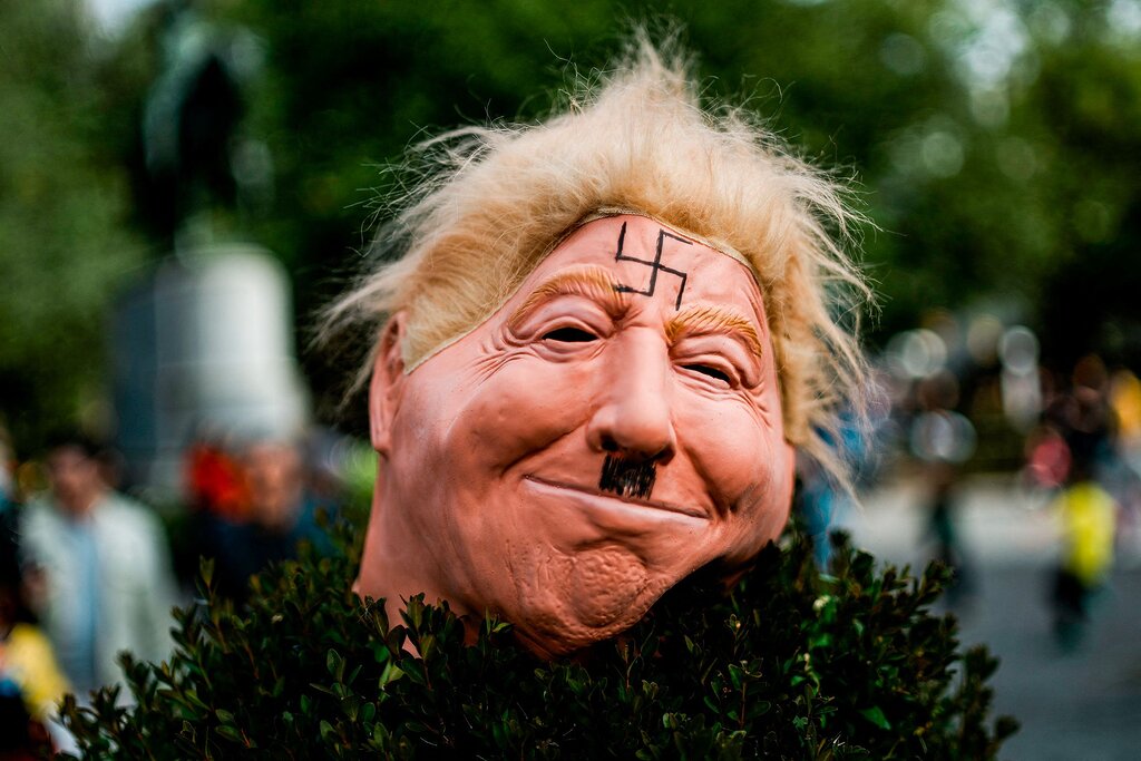 Les manifestations No Kings attirent de nombreux participants à travers les États-Unis
