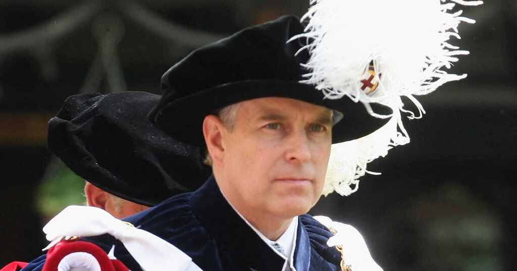 Le roi Charles III entame une procédure officielle pour destituer le prince Andrew Le roi Charles III entame une procédure officielle pour destituer le prince Andrew