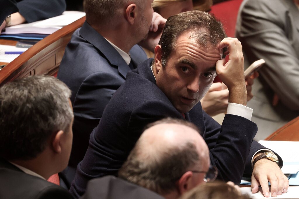 Le gouvernement ajoute une taxe aux retraités et aux mutuelles Le gouvernement ajoute une taxe aux retraités et aux mutuelles
