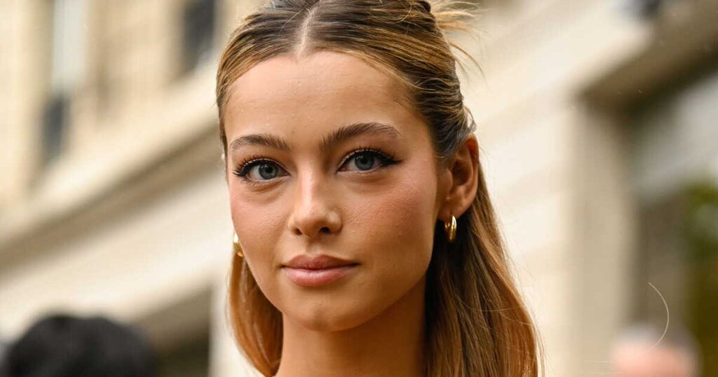 Maquillage d’automne : Sublimez un teint terne et fatigué grâce aux conseils d’un maquilleur Maquillage d’automne : Sublimez un teint terne et fatigué grâce aux conseils d’un maquilleur