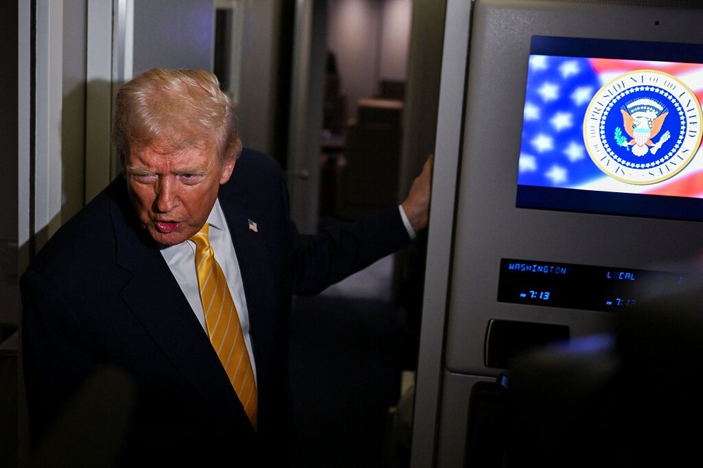 Entre insultes et extinction de voix, Trump a manifestement perdu son calme