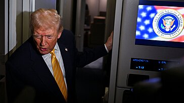 Entre insultes et extinction de voix, Trump a manifestement perdu son calme
