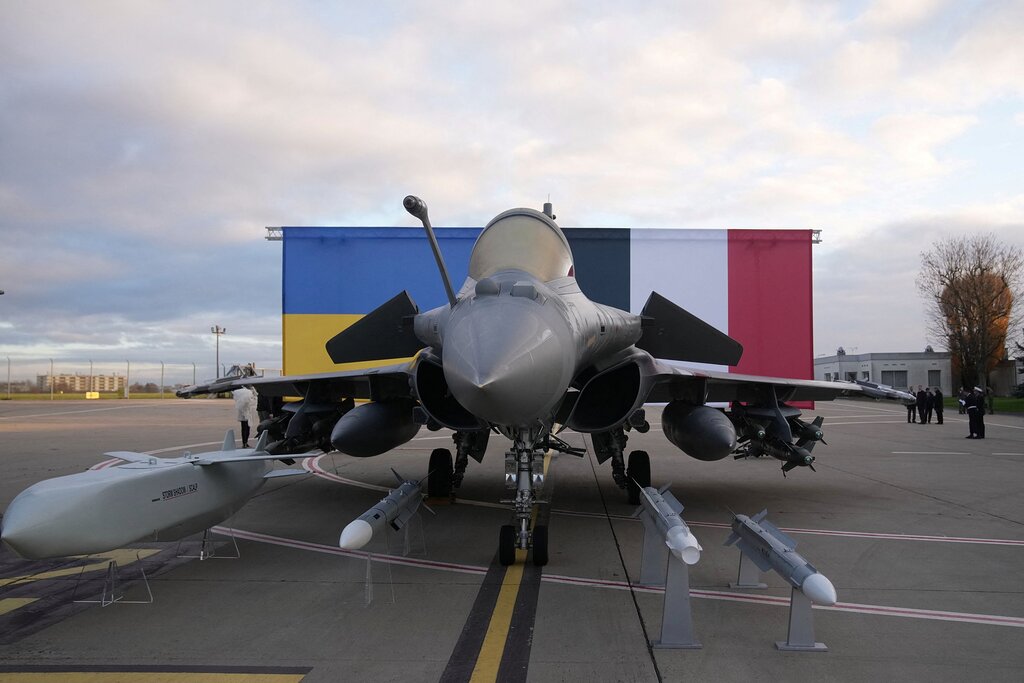 Macron et Zelensky concluent un important accord sur le Rafale Macron et Zelensky concluent un important accord sur le Rafale