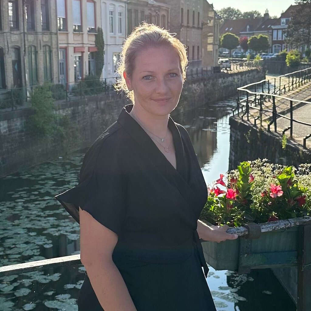 Une mère est tuée, la suspecte avoue puis se suicide