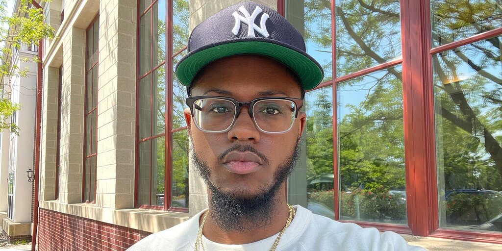 J’ai acheté des lunettes chez divers grands détaillants en ligne, mais je préfère Warby Parker
