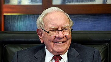 Warren Buffett, PDG de Berkshire Hathaway, a vendu 6 milliards de dollars d’actions au trimestre précédent